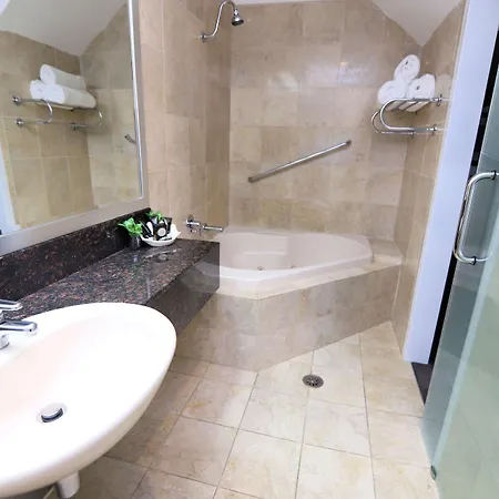 Best Western Plus Goulburn Exterior photo