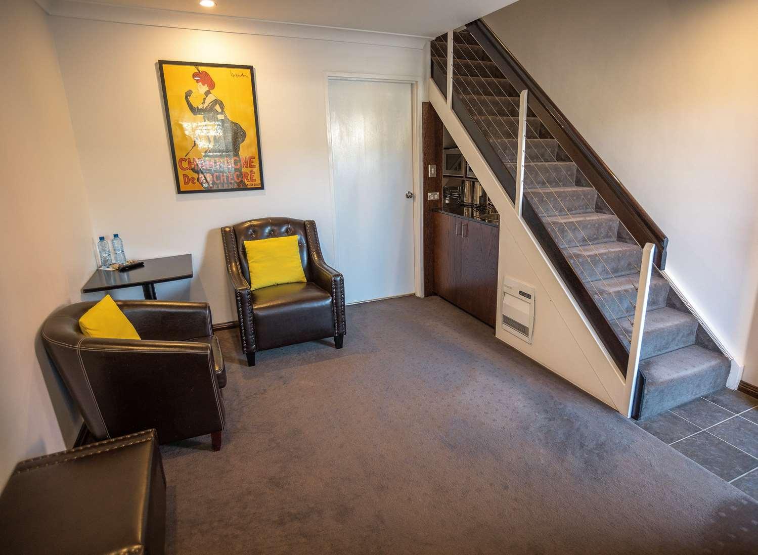 Aparthotel Western