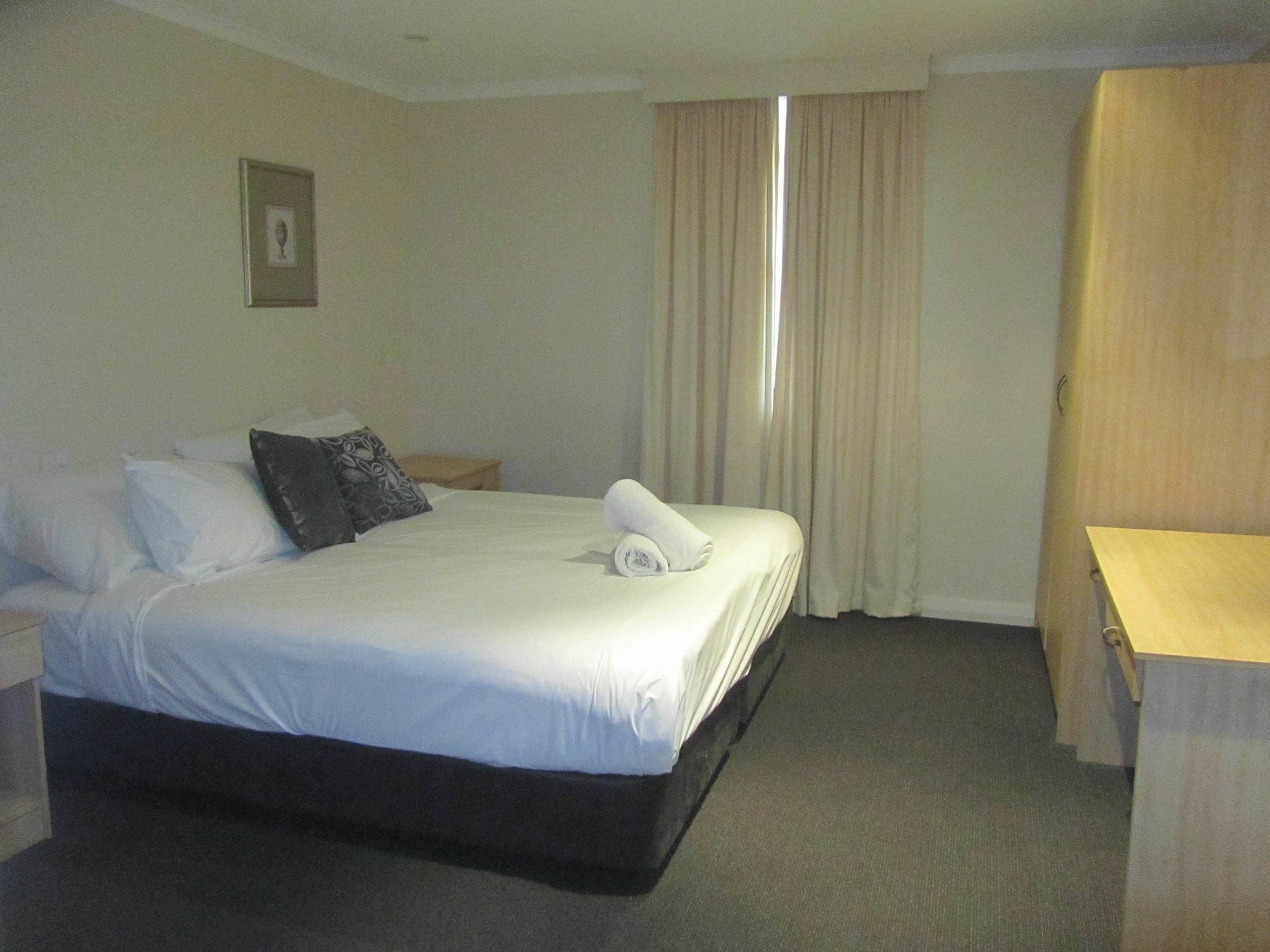 Western Aparthotel